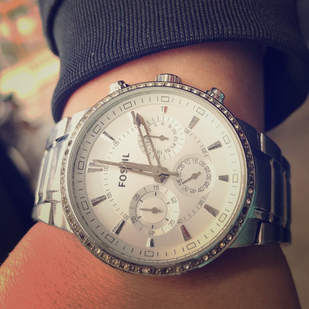 Fossil Women’s Silver Link Watch